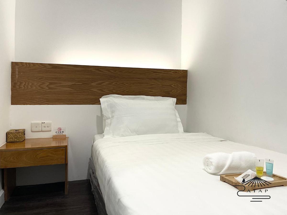קוטה קינבלו Atap Hotel מראה חיצוני תמונה