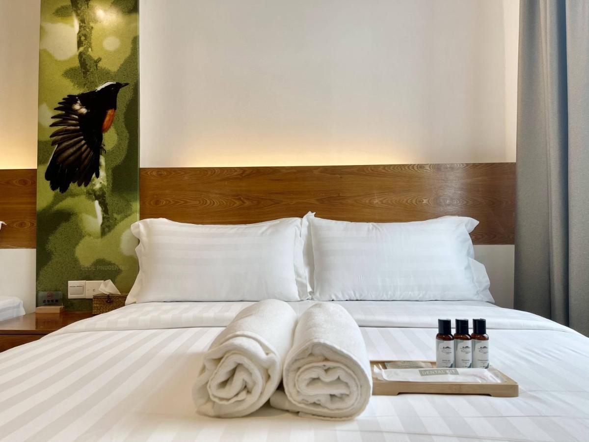 קוטה קינבלו Atap Hotel מראה חיצוני תמונה
